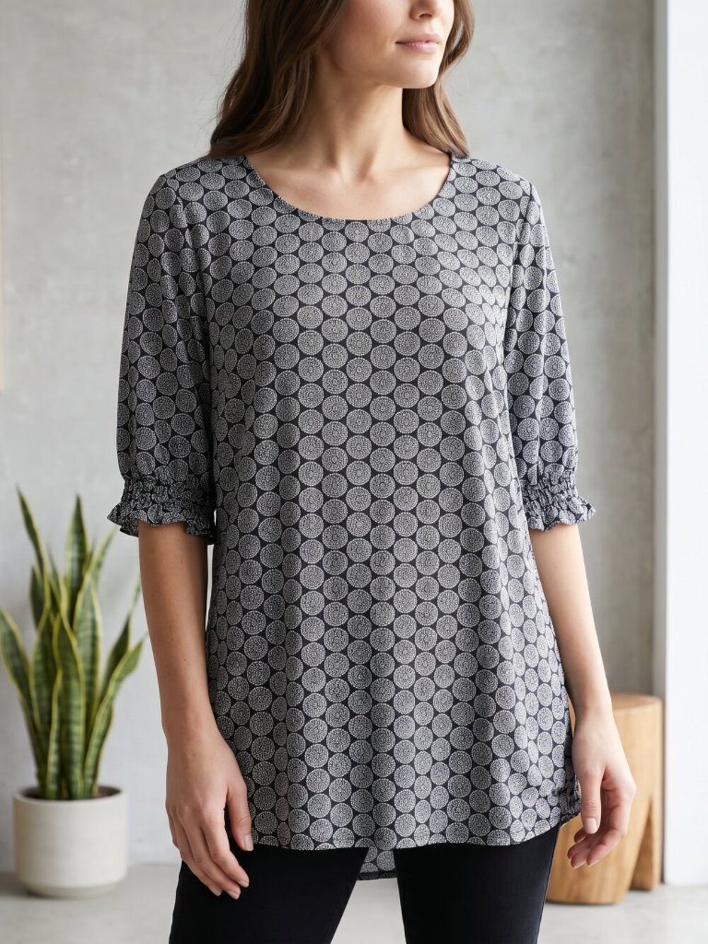 Anne Klein Geo Dot Top Navy SS Ruffle Office Siren Boho Whimsigoth Retro Size L